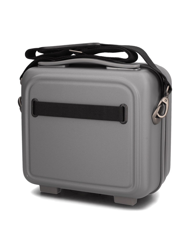 Mandarina-Duck-Kosmetikkoffer-silber