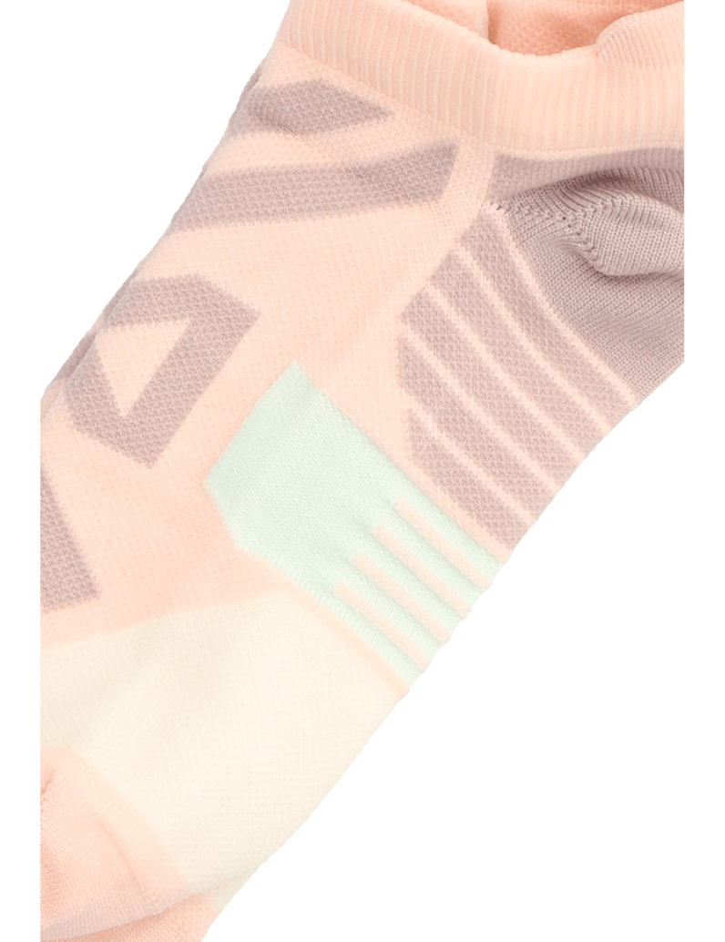 On-PERFORMANCE-LOW-SOCK-schwarz