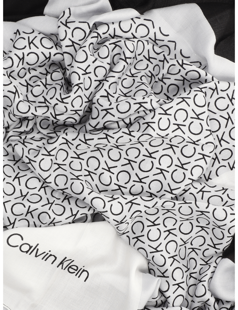Calvin-Klein-GEO-MINIMAL-SCARF-130X130