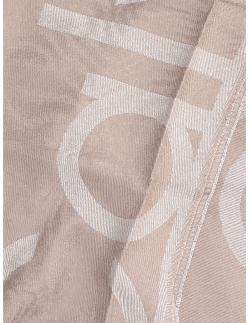 Calvin-Klein-OVERSIZED-LOGO-LW-JACQUARD-STOLE-črna