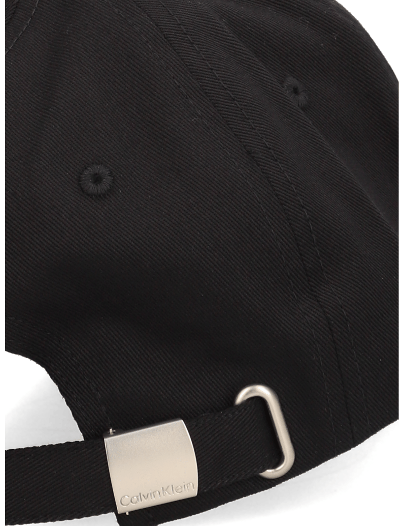 Calvin-Klein-šiltovka-čierna