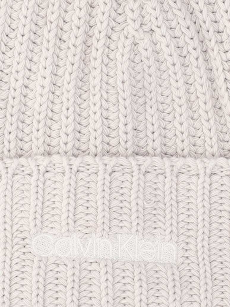 Calvin-Klein-OVERSIZED-KNIT-BEANIE-W/-POMPOM