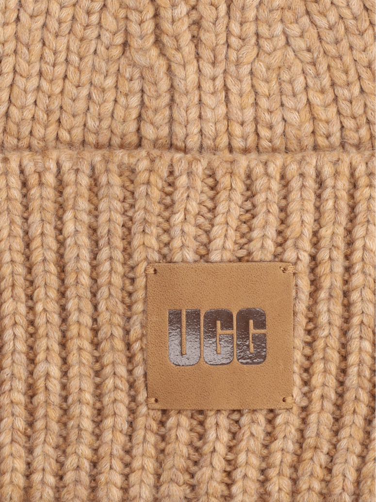UGG-W-CHUNKY-RIB-BEANIE