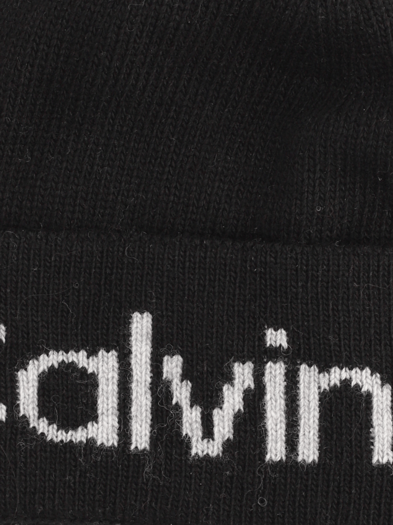 Calvin-Klein-LOGO-REVERSO-TONAL-BEANIE-schwarz