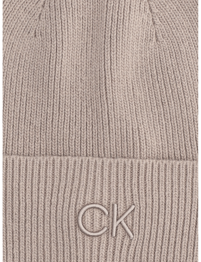 Calvin-Klein-RE-LOCK-BEANIE-W/EMB-cognac