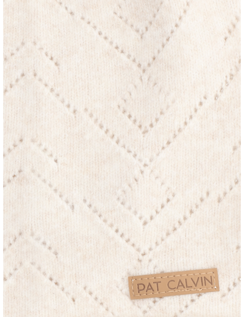 Pat-Calvin-MÜTZE-MIT--LOCHSTICKEREI-grau