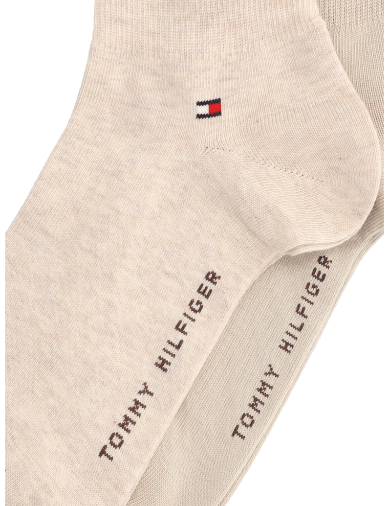 Tommy-Hilfiger-QUARTER-2ER-črna