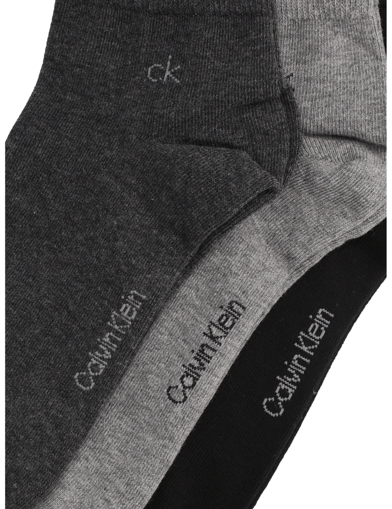 Calvin-Klein-CK-MEN-QUARTER-3P-črna