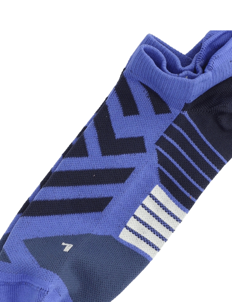 On-PERFORMANCE-LOW-SOCK-schwarz