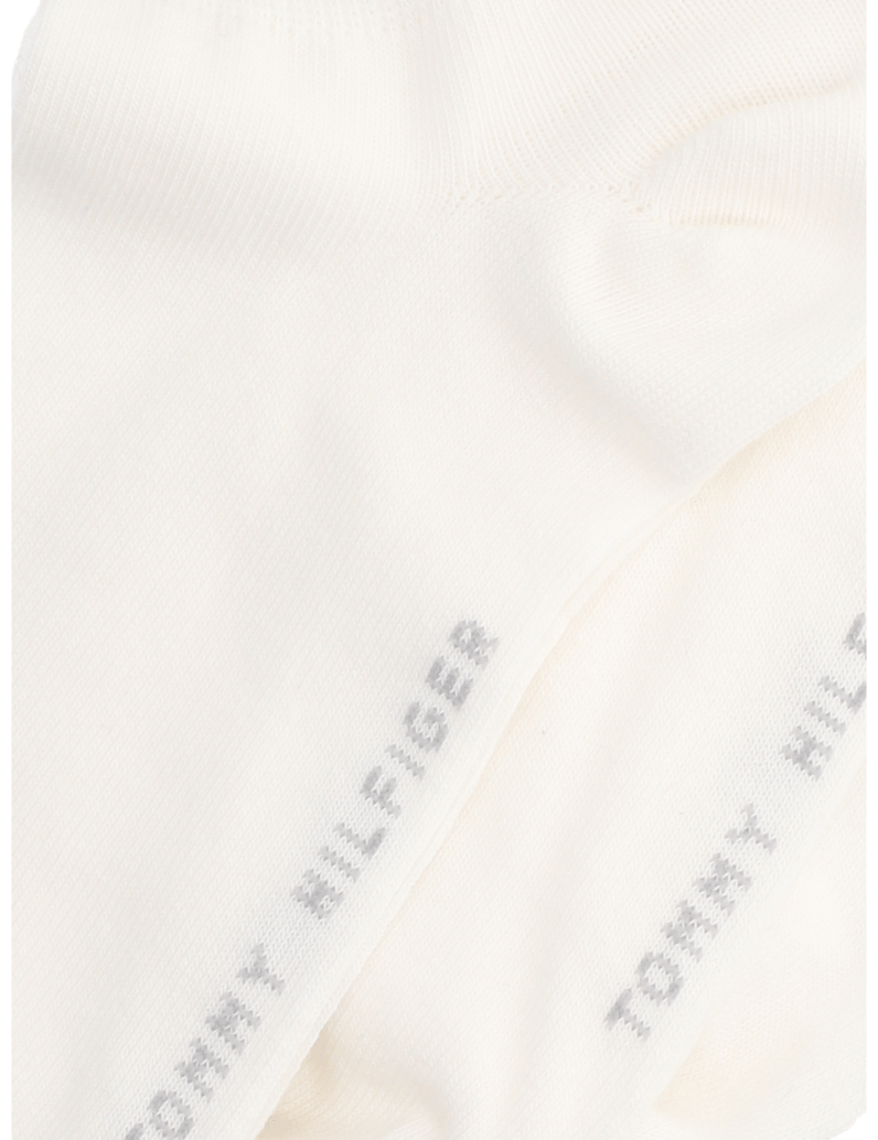 Tommy-Hilfiger-MEN-SNEAKER-PROMO-3P-črna