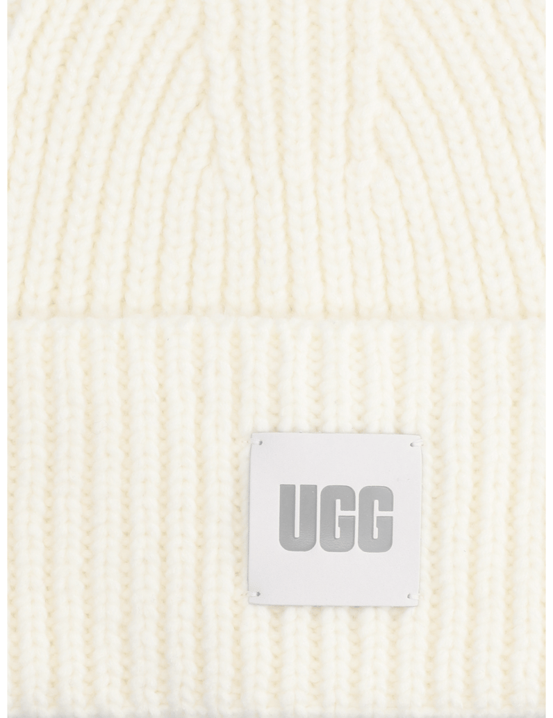 UGG-CHUNKY-RIB-KNIT-čierna