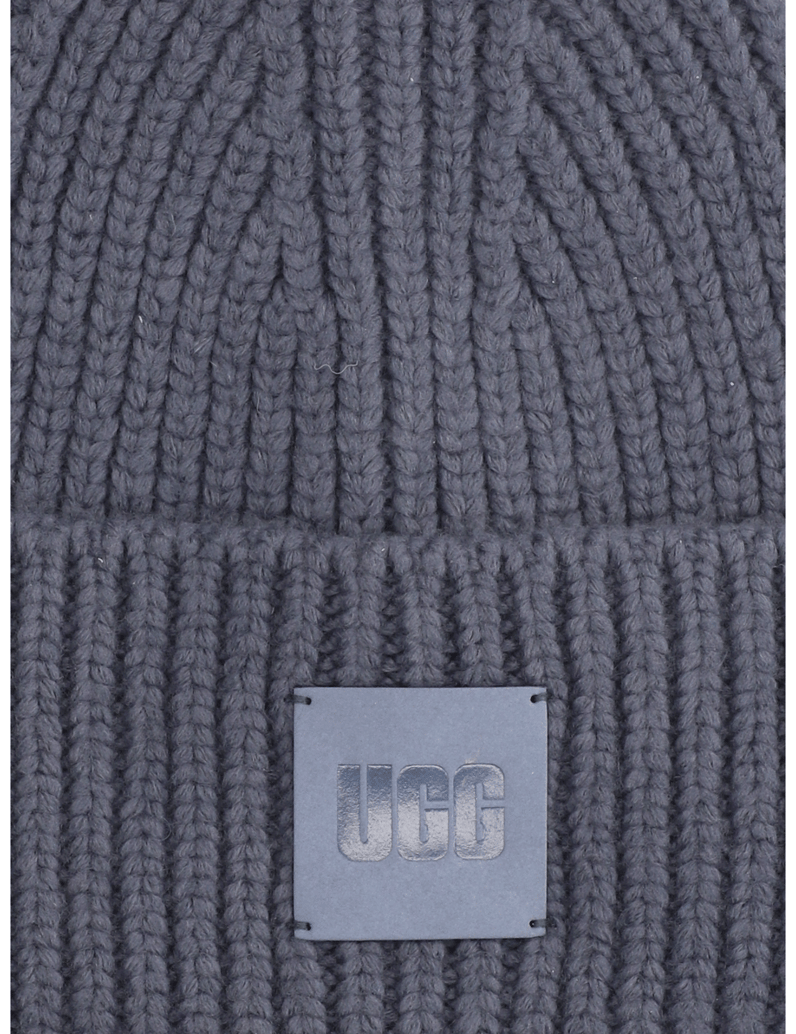 UGG-CHUNKY-RIB-BEANIE-grün