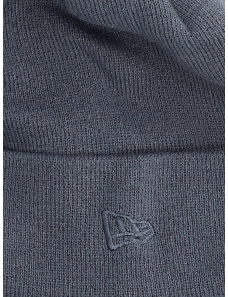 NEW-ERA-LEAGUE-ESSENTIAL-BEANIE-grün