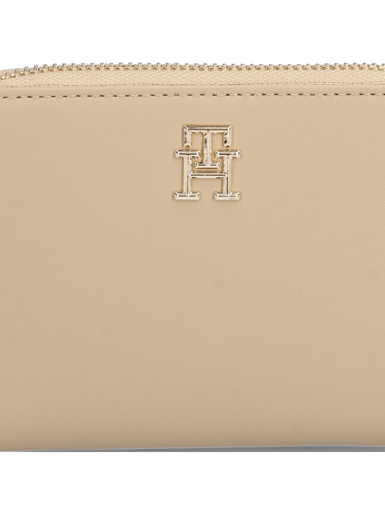 Tommy-Hilfiger-TH-CHIC-MED-ZA