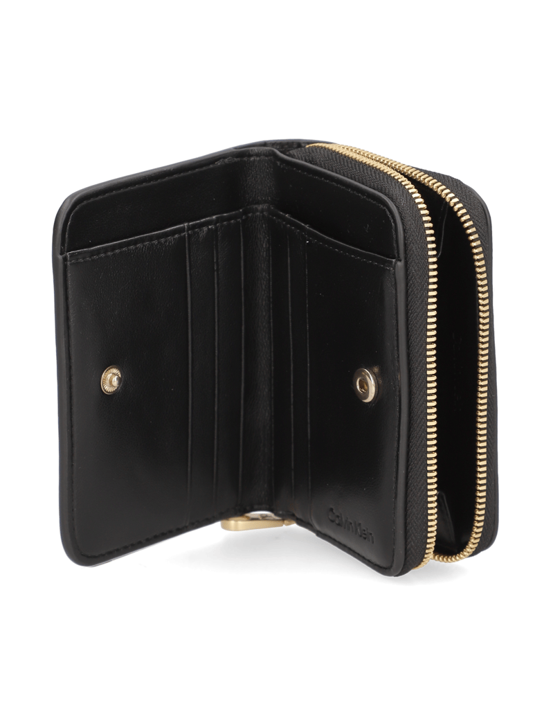 Calvin-Klein-CK-CROC-MEDIUM-FLAP-ZIP-AROUND-schwarz