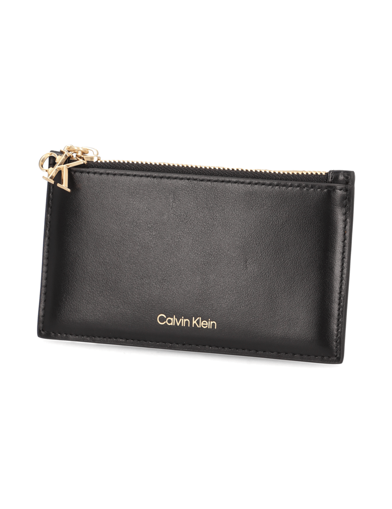 Calvin-Klein-CK-PULLER-6CC-ZIP-CARDCASE-čierna