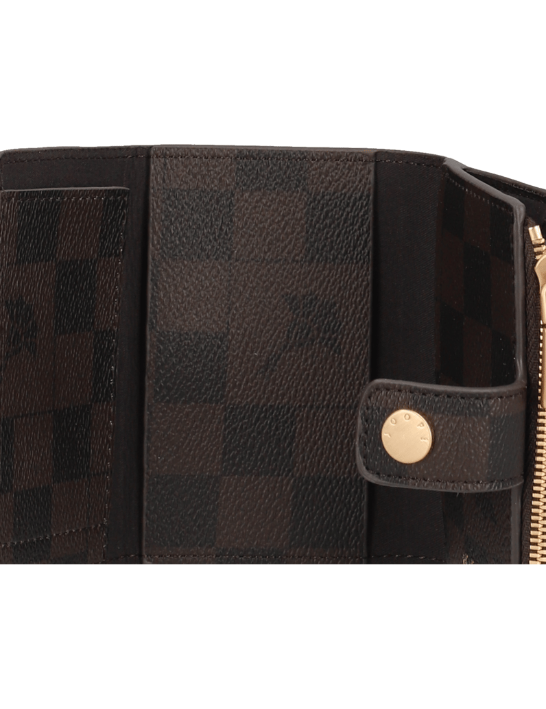 Joop-cortina-piazza-c-four-e-cage-sv8-rjava