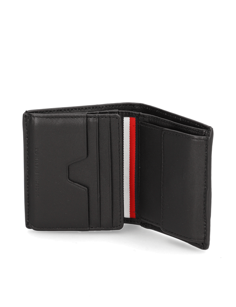 Tommy-Hilfiger-CENTRAL-TRIFOLD-SMALL-LEATHER-GOOD