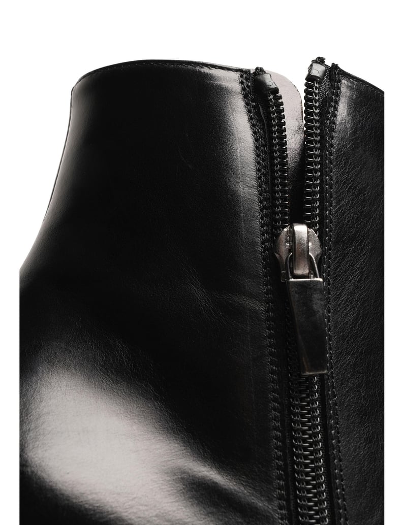 Henry-Stevens-BOOTS-MIA-AB