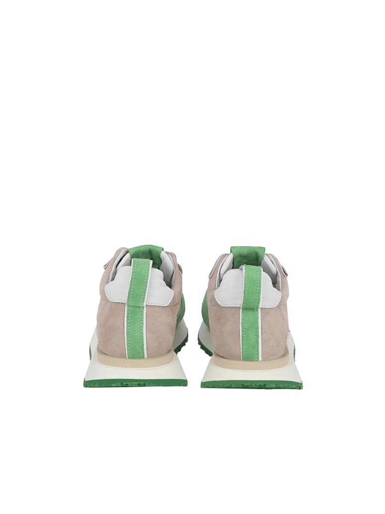 Apple-of-Eden-Sneaker-LOLA