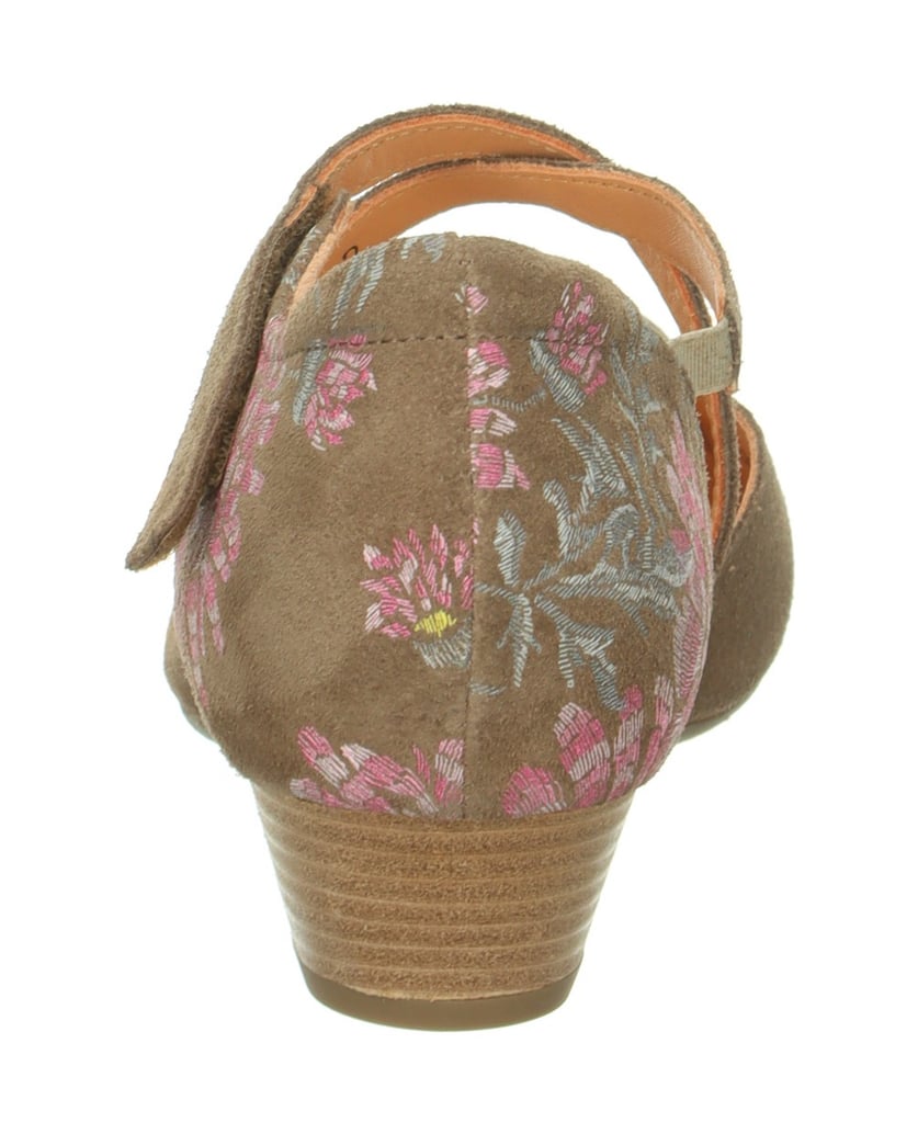 Think-Pumps-AIDA-schwarz