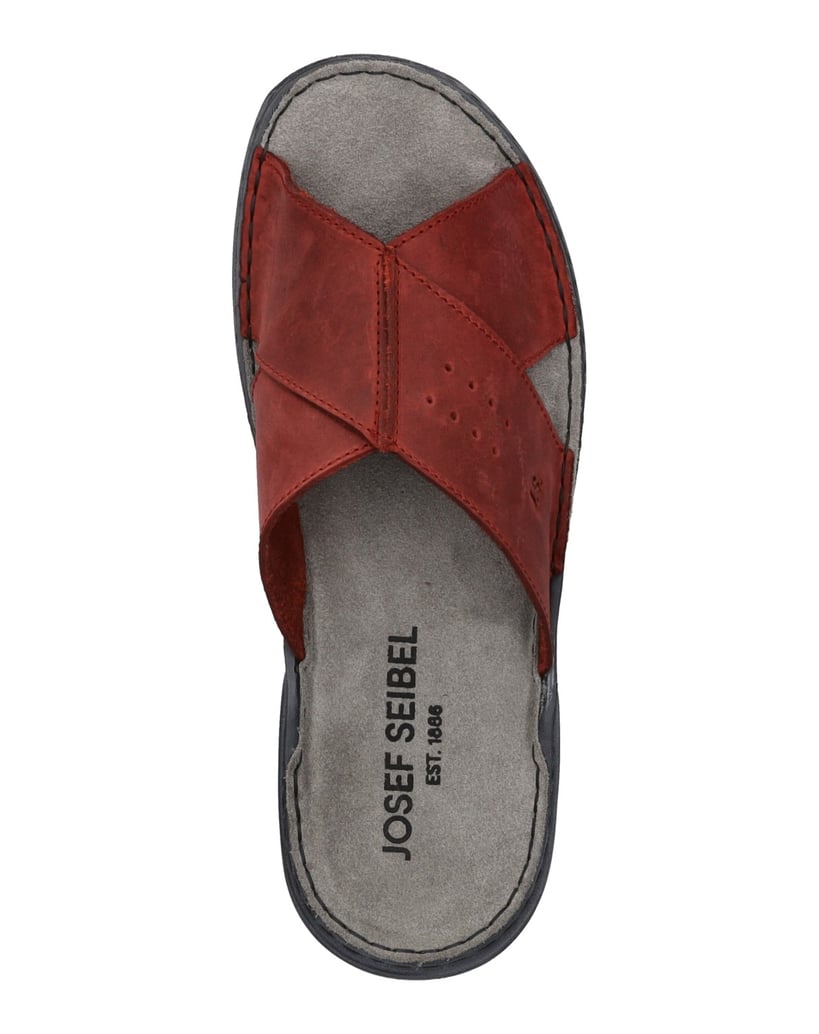 JOSEF-SEIBEL-Maverick-04-červená