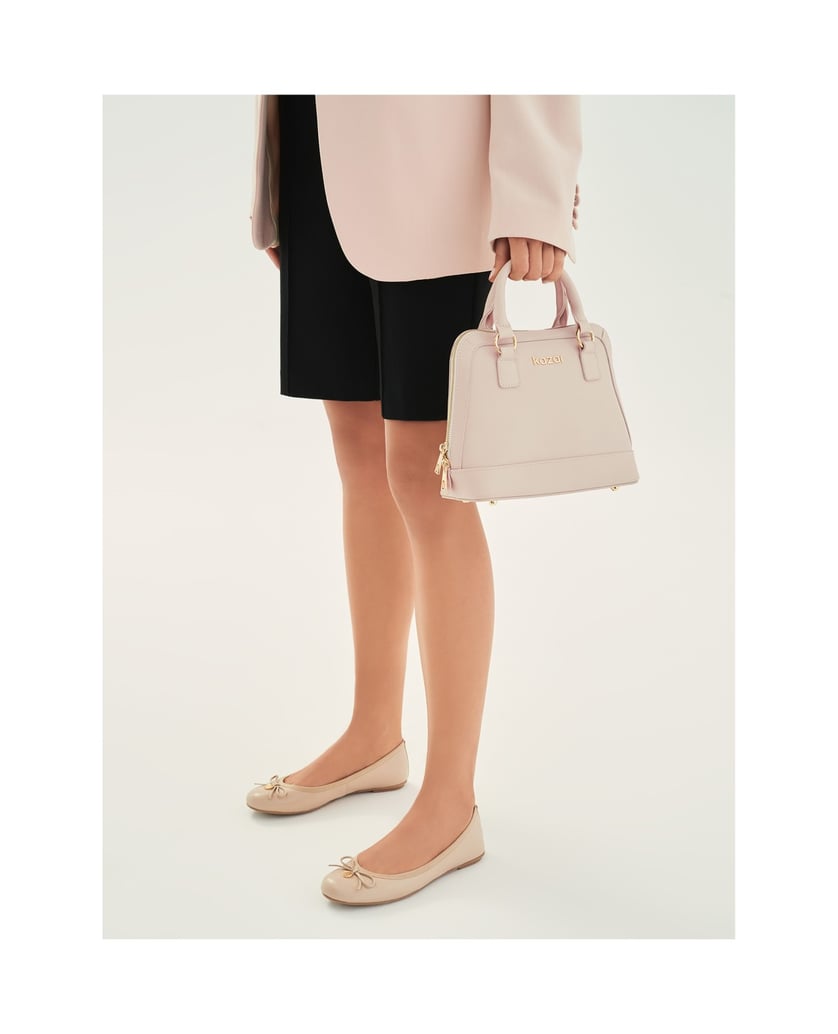 Kazar-Nackte-Lederballerinas-mit-Schleife-und-beige