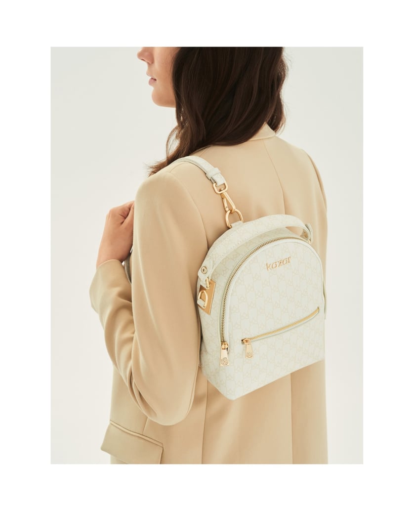Kazar-Ladies’-white-and-beige-backpack-2-in-1-bílá