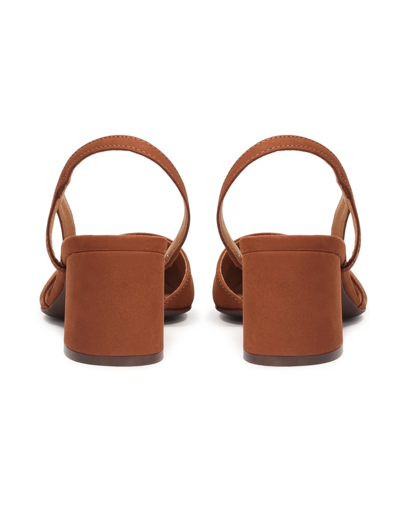 Kazar-Ausgeschnittene-Pumps-aus-Nubuk-mit-klob-braun