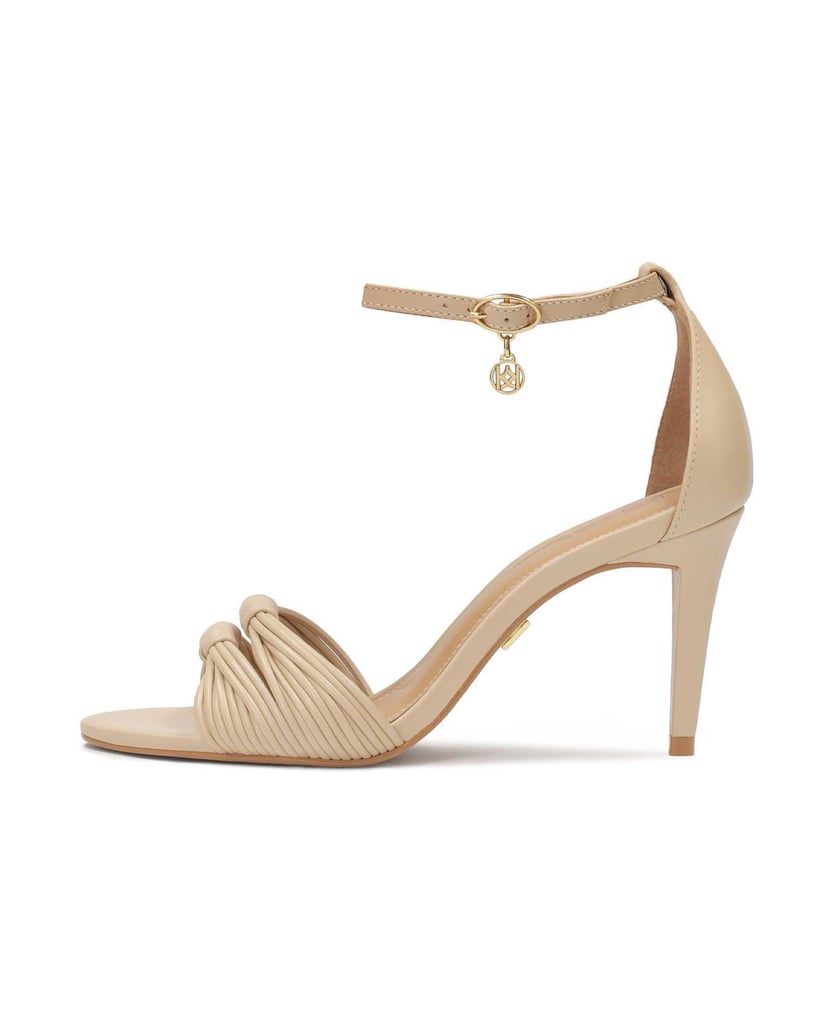 Kazar-Beigefarbene-Stiletto-Sandalen-mit-einem-beige