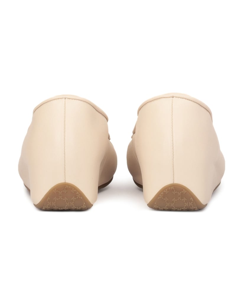 Kazar-Lederballerinas-auf-verstecktem-Plateau