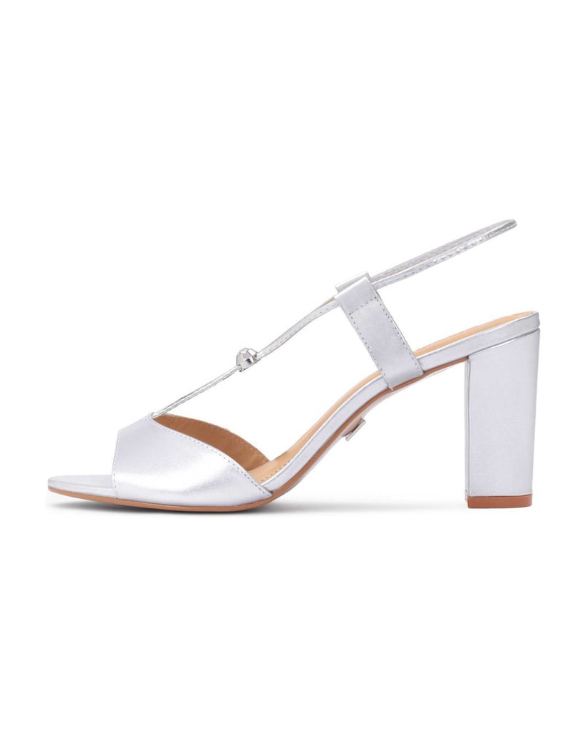 Kazar-Elegante-silberne-Sandalen-mit-breitem-A