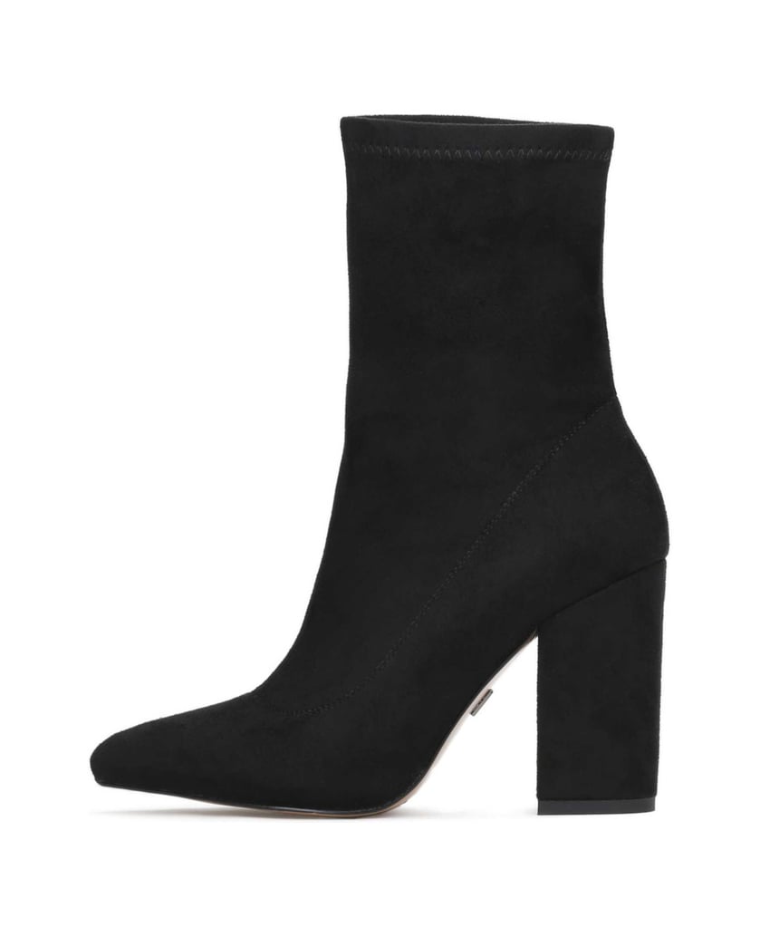Kazar-Ladies’-black-boots-černá