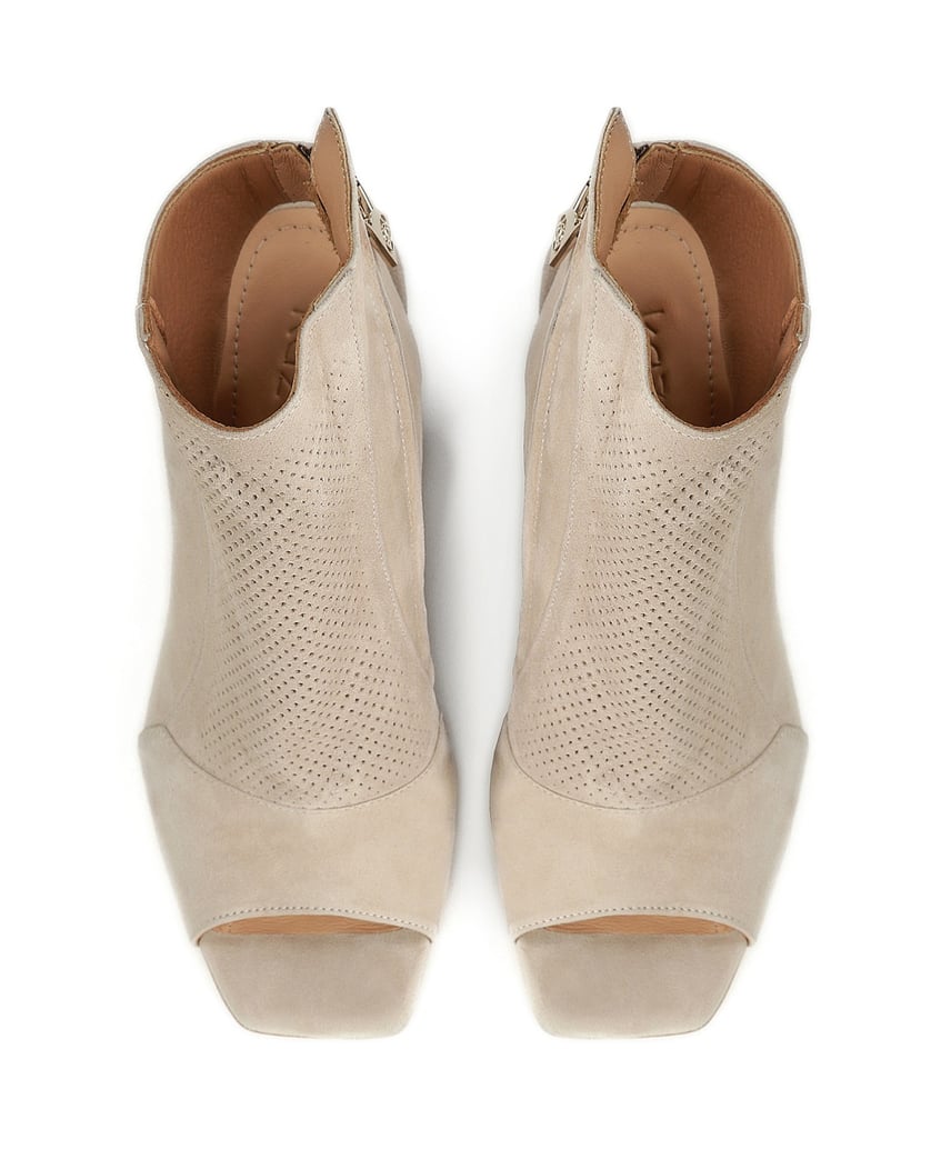 Kazar-Ladies’-beige-peep-toe-boots-béžová