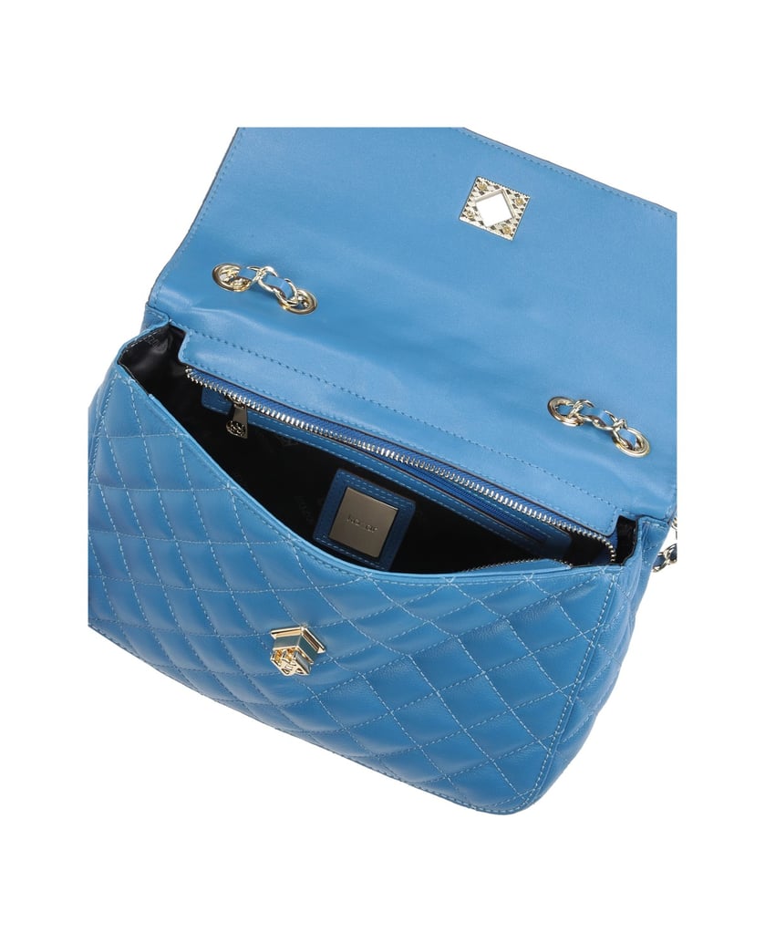 Kazar-Blaue-Ledertasche-mit-Steppung-und-Kette