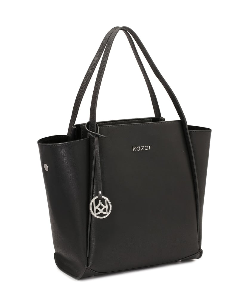 Kazar-Bequeme-schwarze-Lederhandtasche-mit-ger