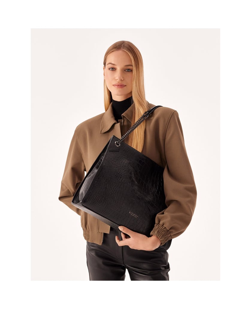 Kazar-Elegante-Handtasche-mit-Kettengriffen-schwarz