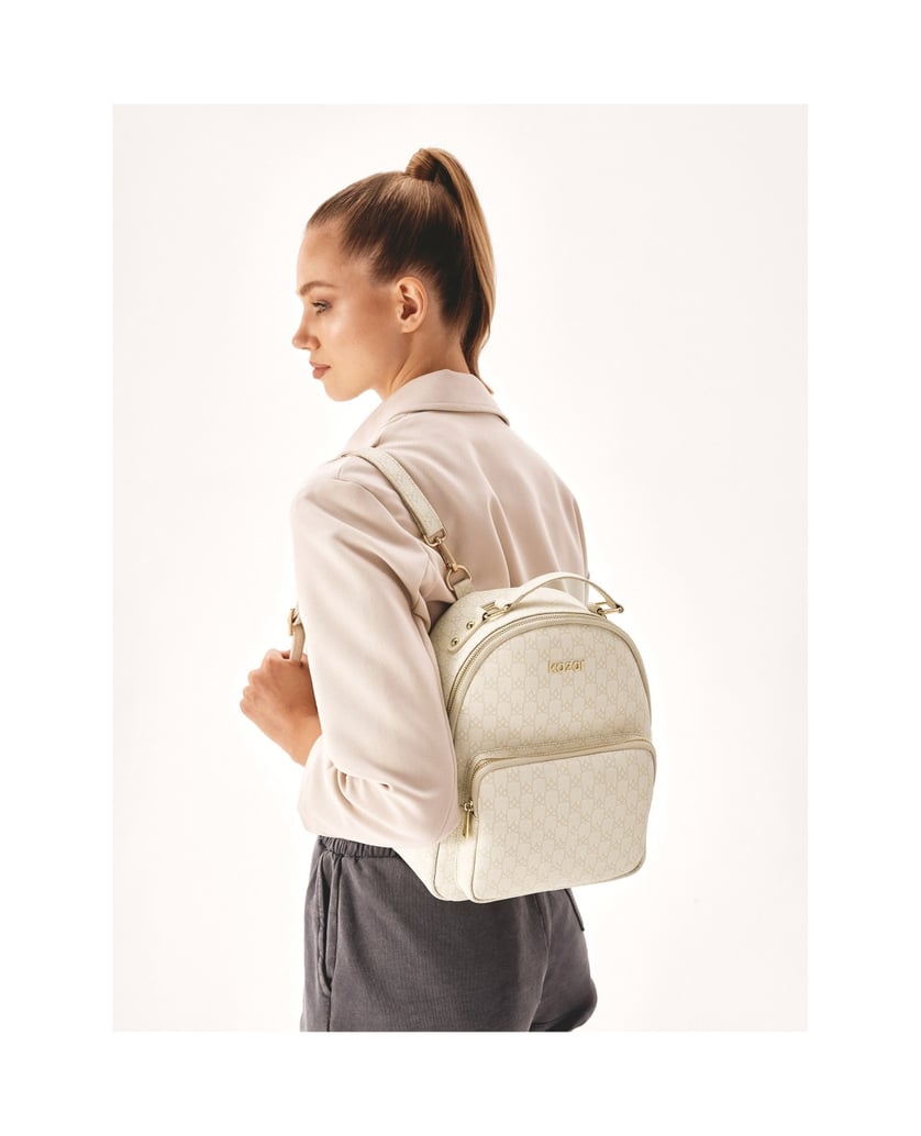 Kazar-Patterned-backpack-in-neutral-color-biela