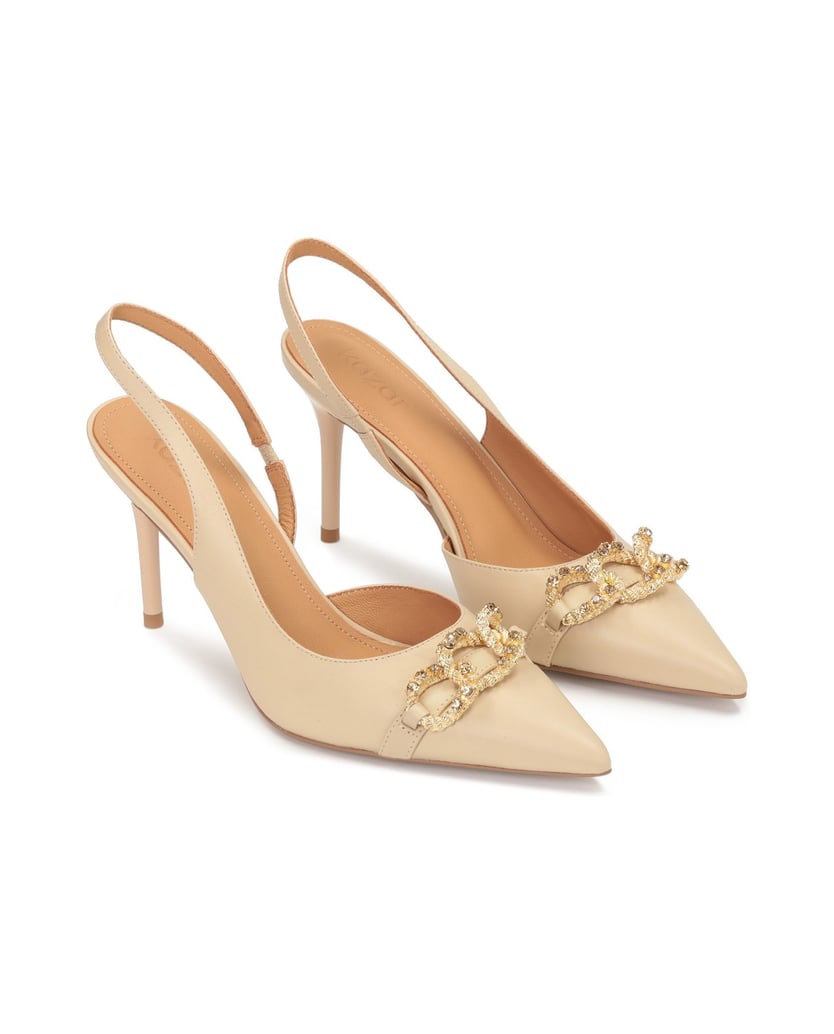 Kazar-Flesh-coloured-pumps-with-uncovered-heel-and-a-large-metal-chain-béžová