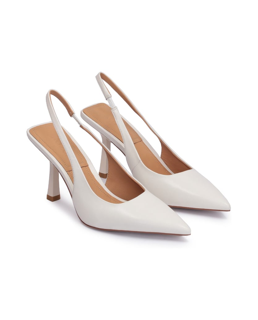 Kazar-Off-white-pumps-on-a-sleek-stiletto-with-a-square-heel-biela