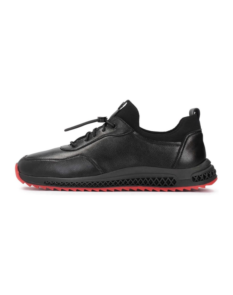 Kazar-Fashionable-leather-sneakers-on-an-interesting-sole-černá