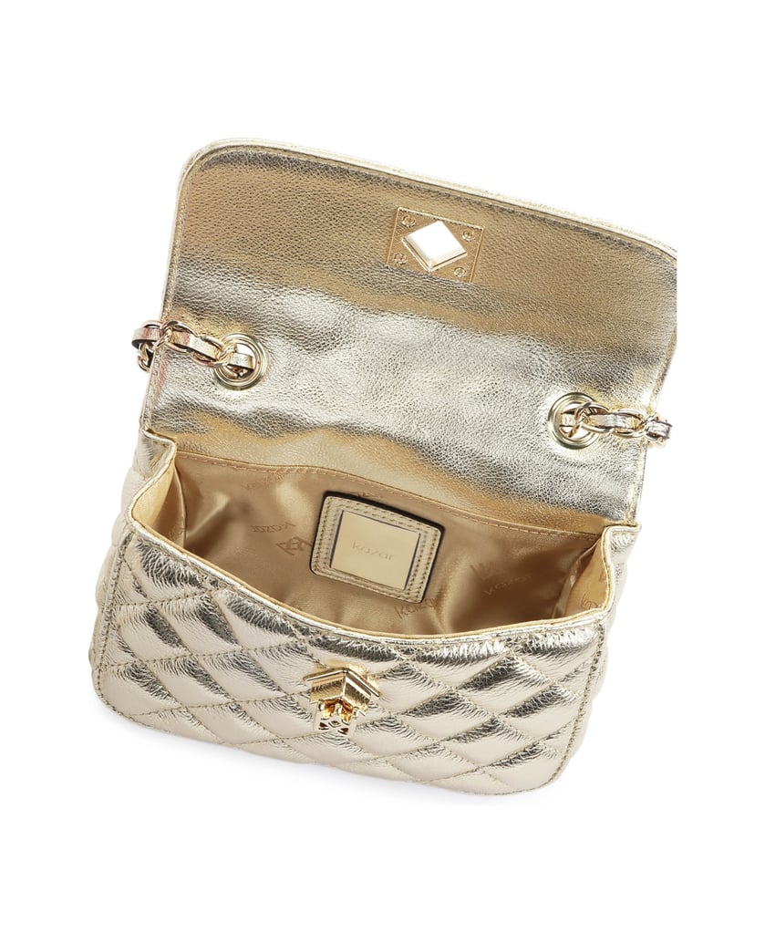 Kazar-Elegante-goldene-Tasche-mit-einer-Kette