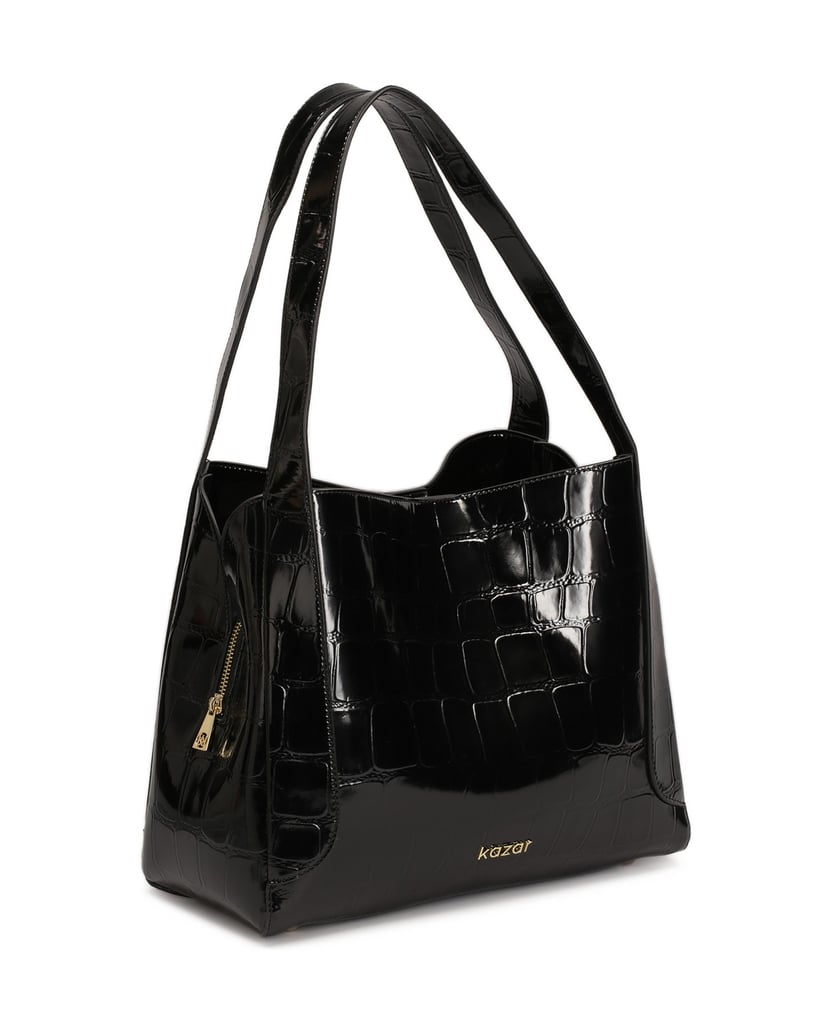 Kazar-Umhängetasche-aus-geprägtem-Lackleder-schwarz