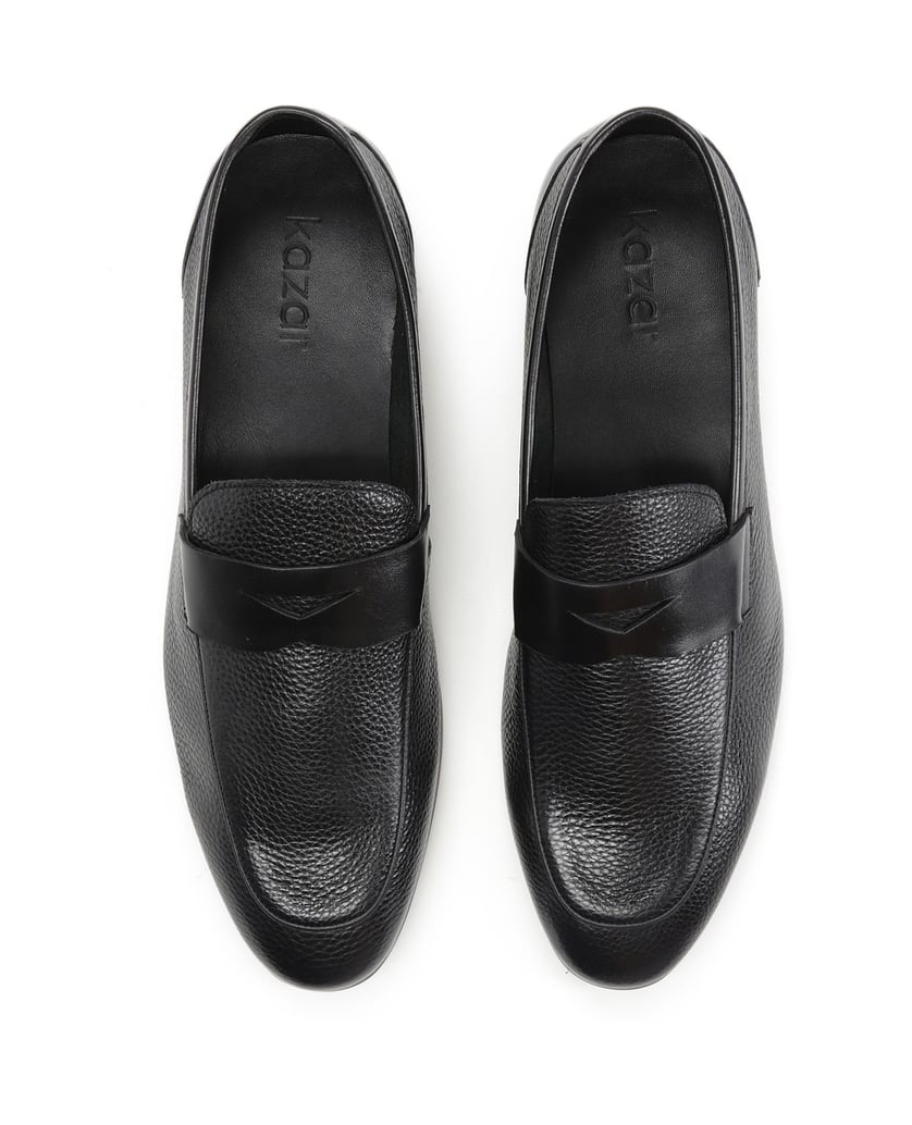 Kazar-Men’s-black-grain‑leather-slip‑on-loafers-černá