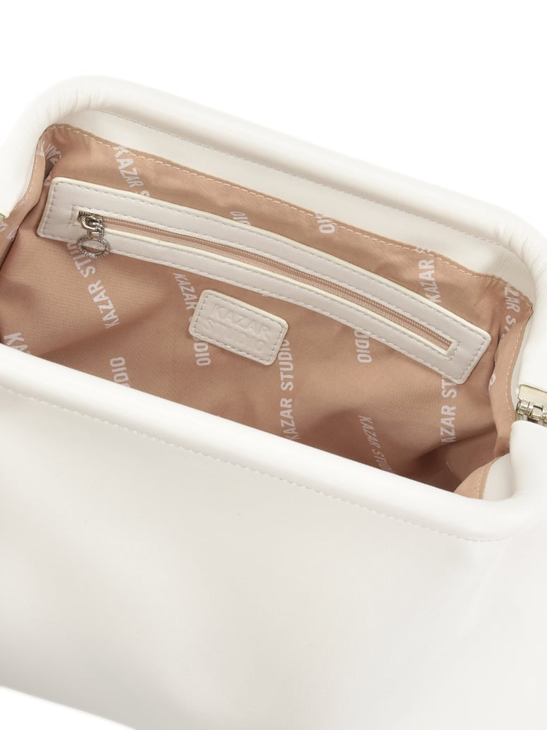 Kazar-Studio-Off-white-Clutch-Bag-aus-Leder