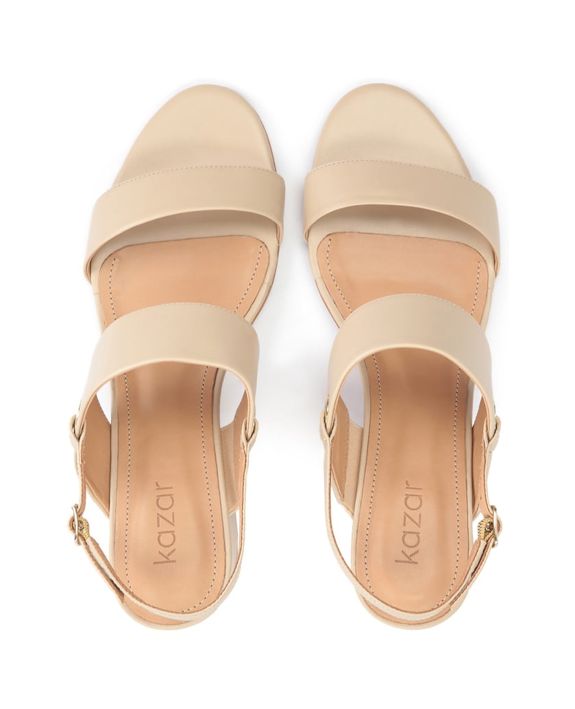 Kazar-Beigefarbene-Ledersandalen-mit-breitem-A-beige