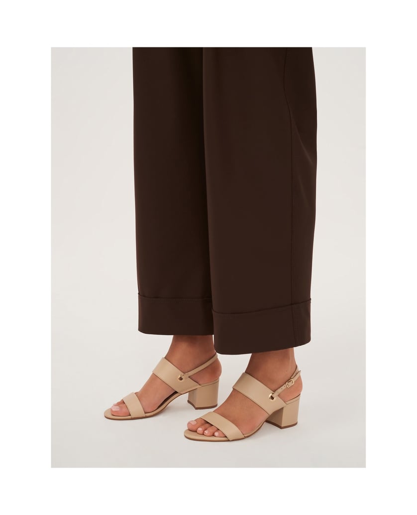 Kazar-Beigefarbene-Ledersandalen-mit-breitem-A-beige