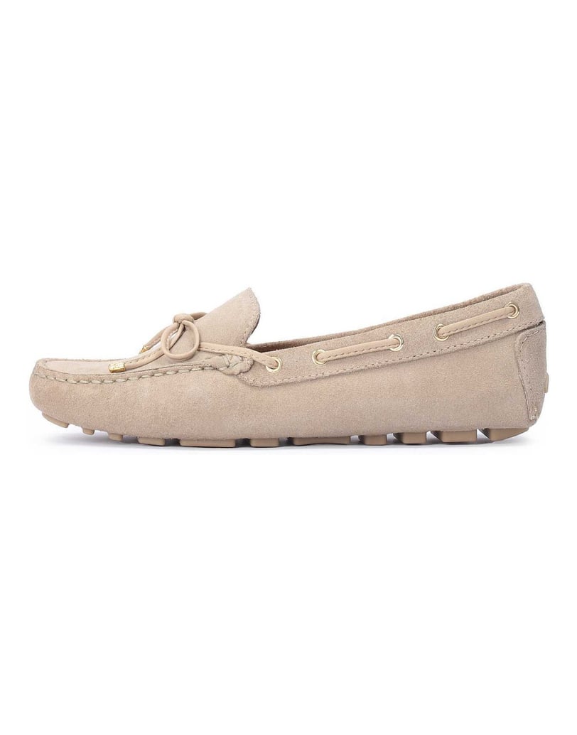 Kazar-Ladies’-comfortable-and-timeless-nubuck-moccasins-béžová