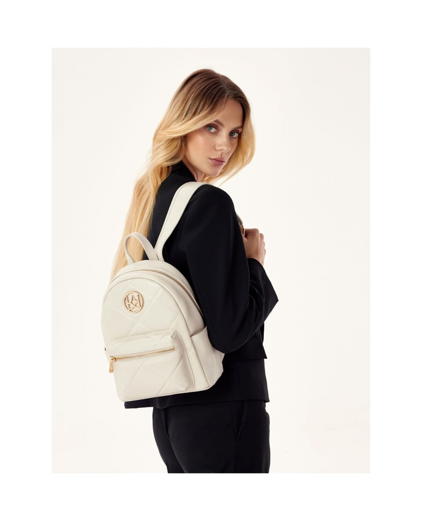 Kazar-Gesteppter-Rucksack-im-lässigen-Stil-weiss