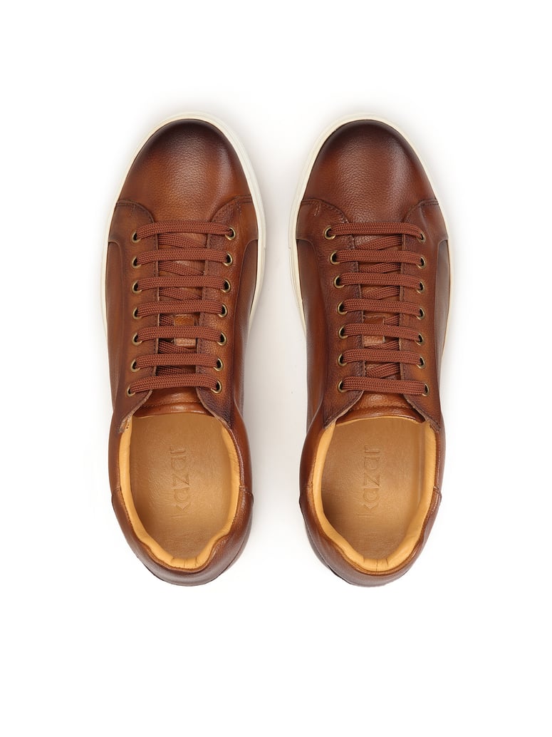 Kazar-Minimalistische-braune-Turnschuhe-mit-we